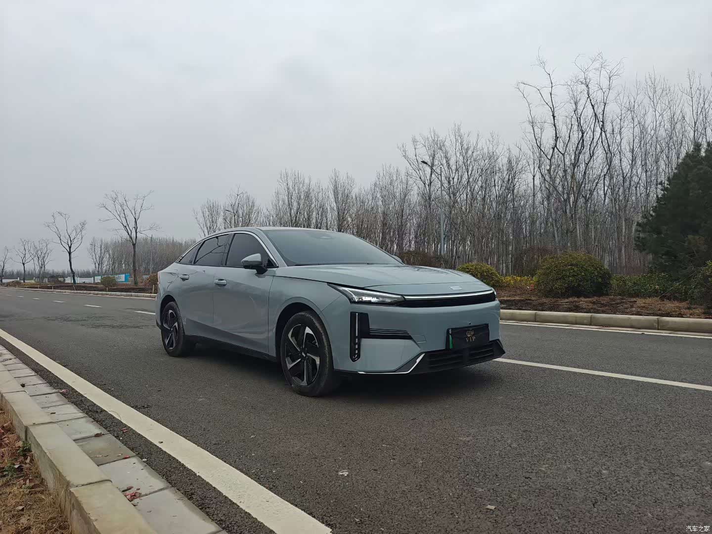 Geely Galaxy L6, 2025 3