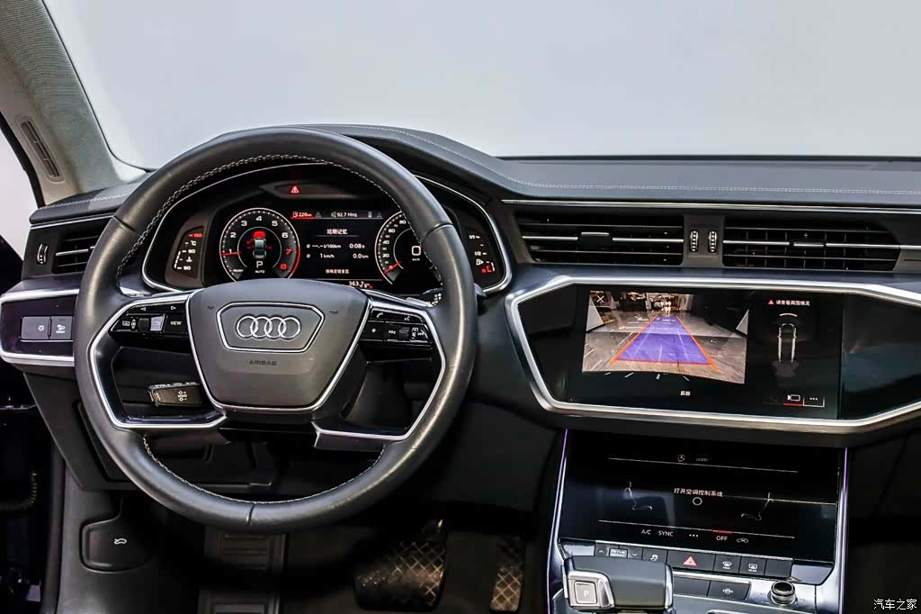 Audi A7L, 2024 21