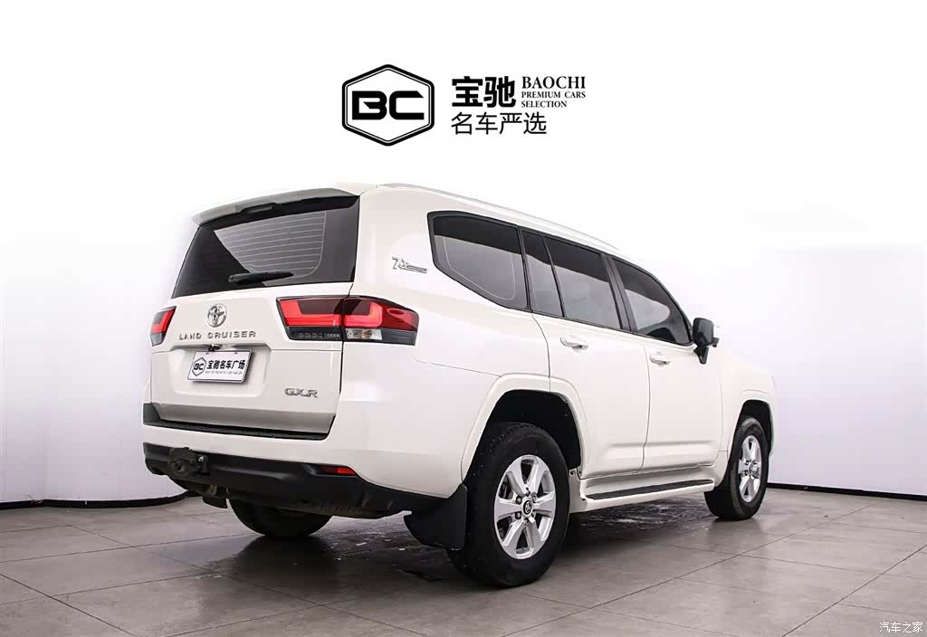 Toyota Land Cruiser, 2024 3