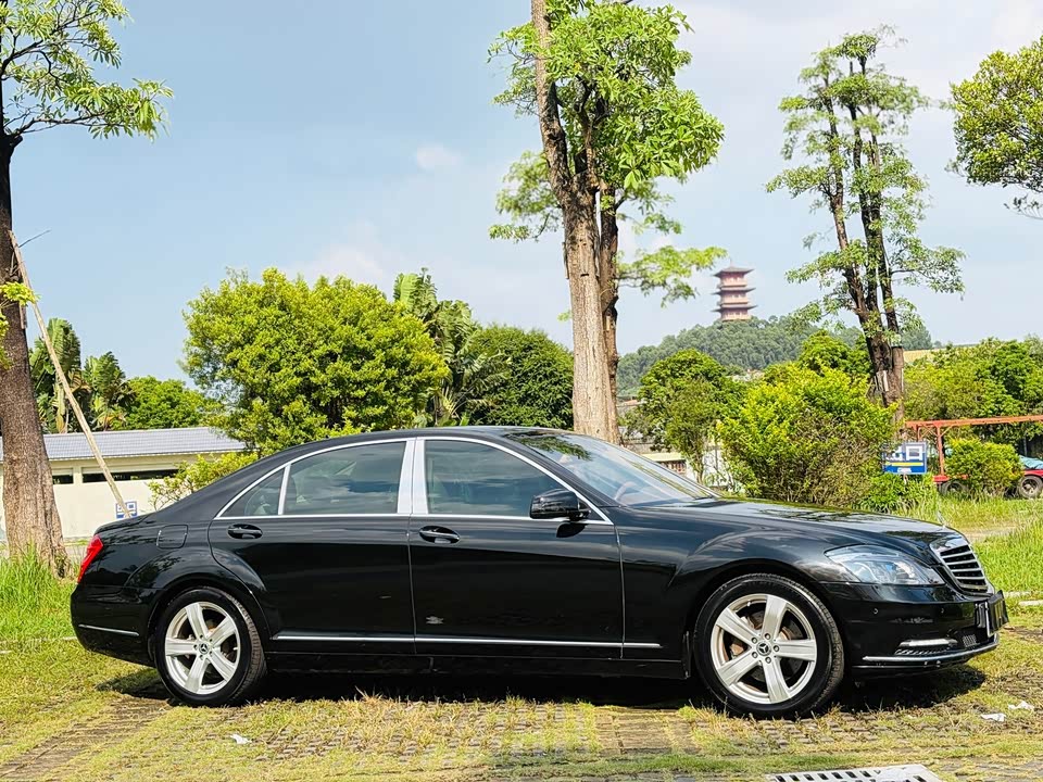 Mercedes-Benz S-class