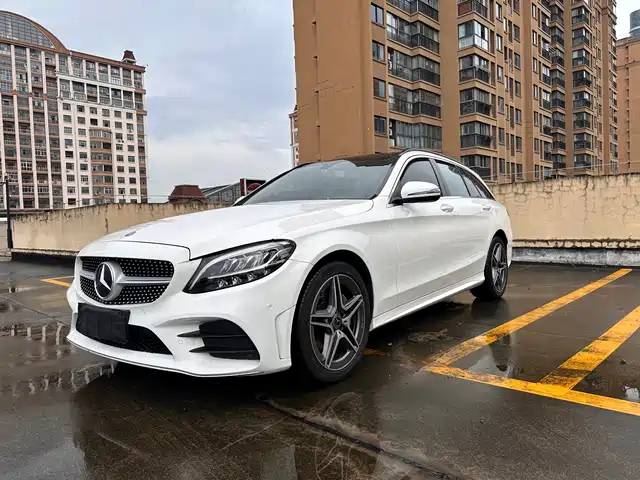 Mercedes-Benz C-Class 2019 — купить из Китая под заказ