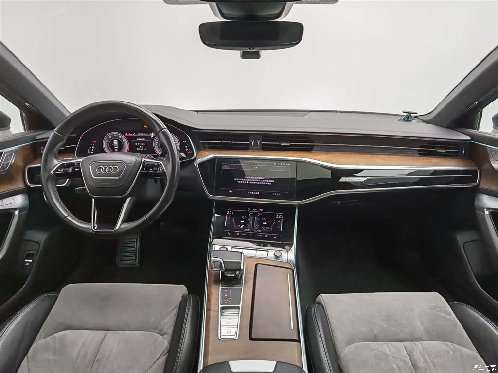 Audi A6L, 2022 все фото