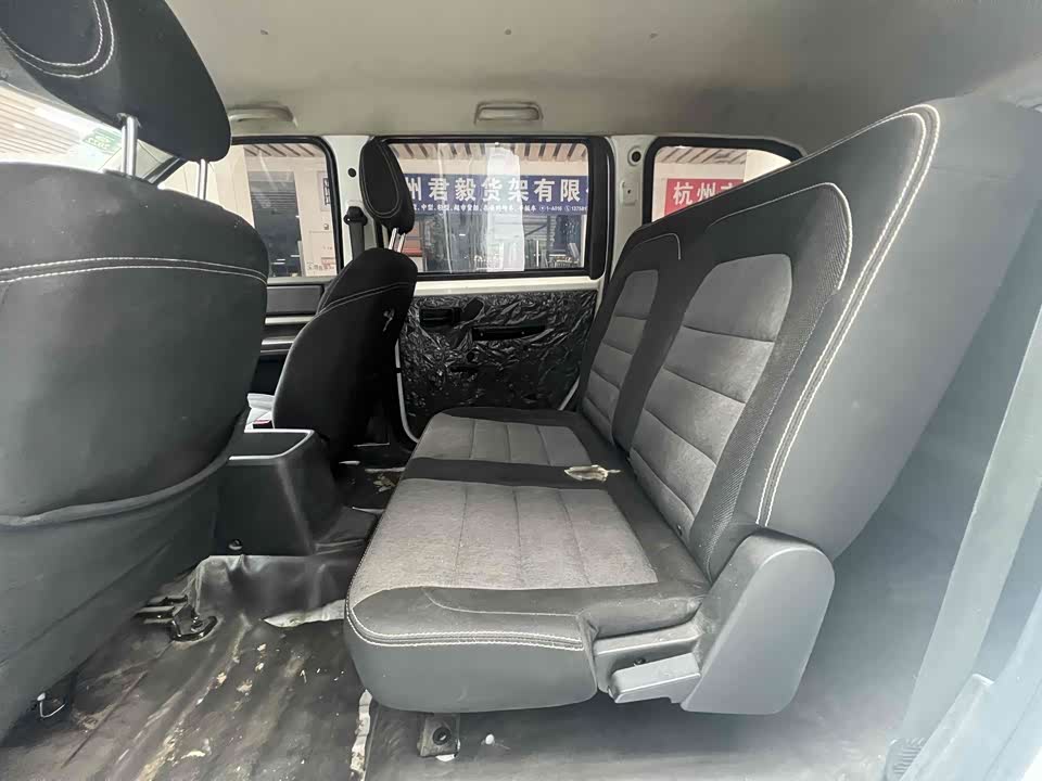 Wuling Wuling Hongguang PLUS