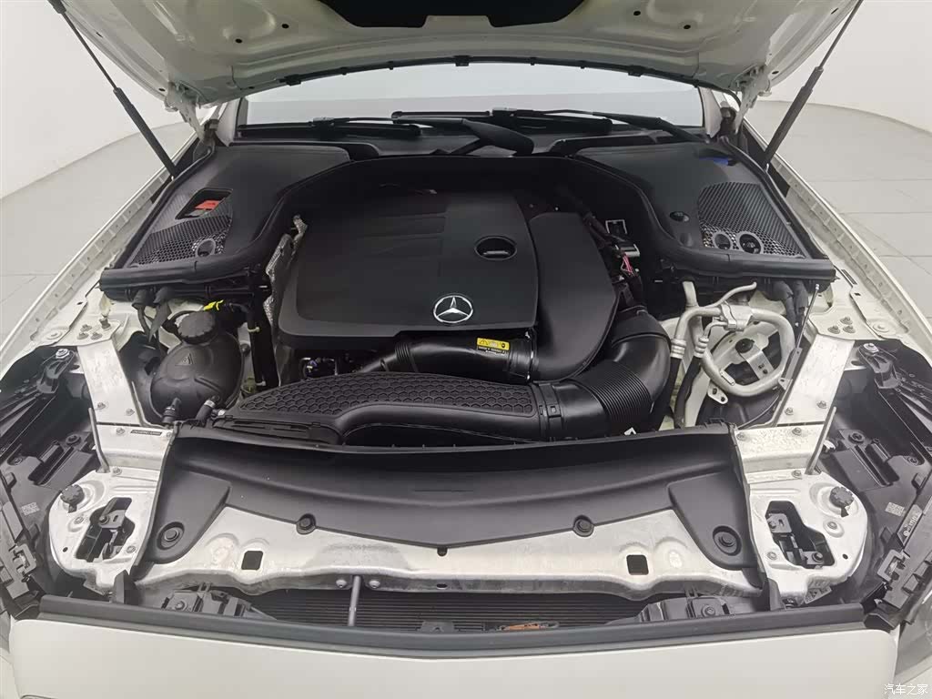 Mercedes-Benz E-Class, 2019 6