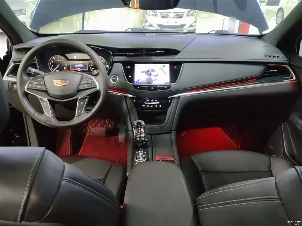 Cadillac XT5, 2020 10