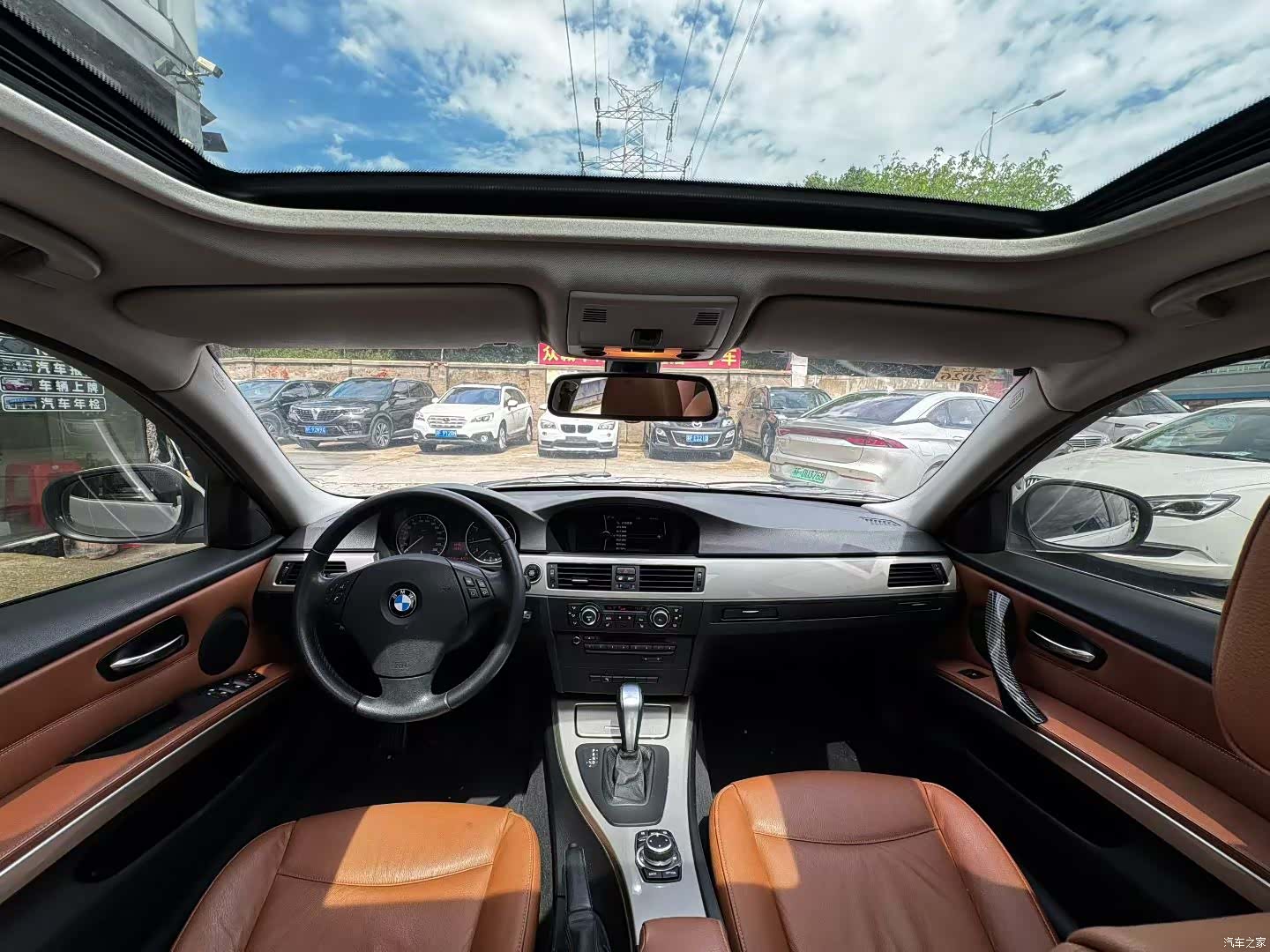 BMW 3 Series, 2011 все фото