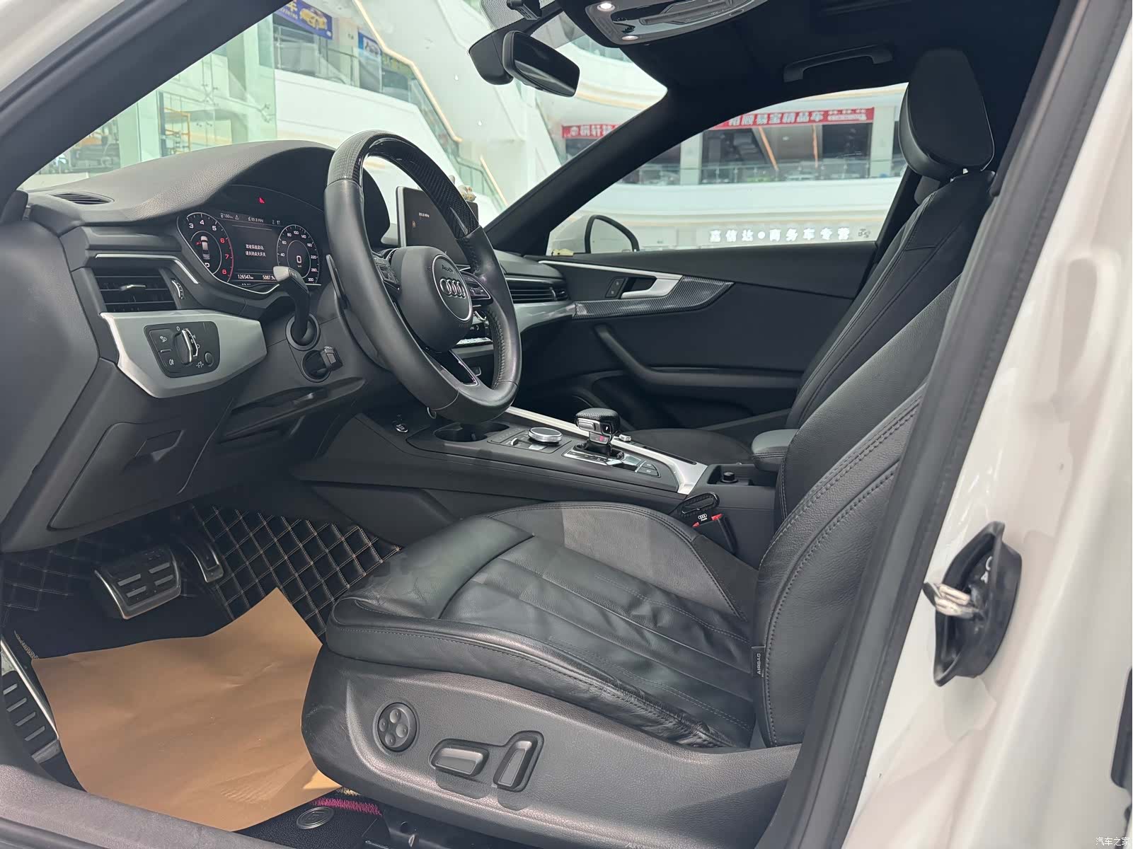Audi A4L, 2018 12