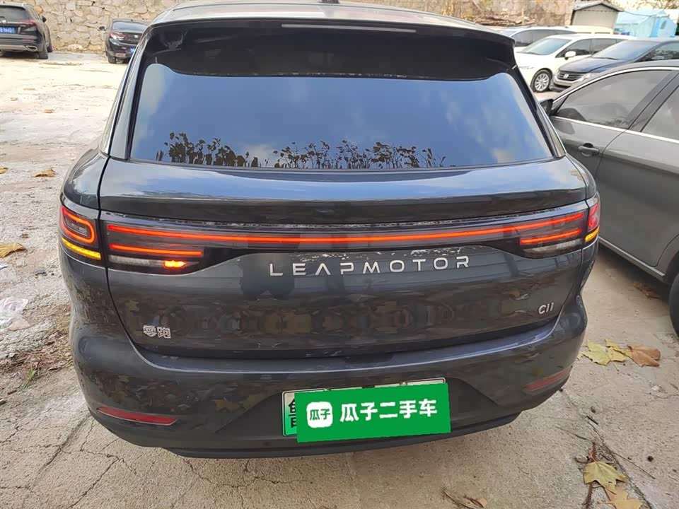 Leapmotor C11