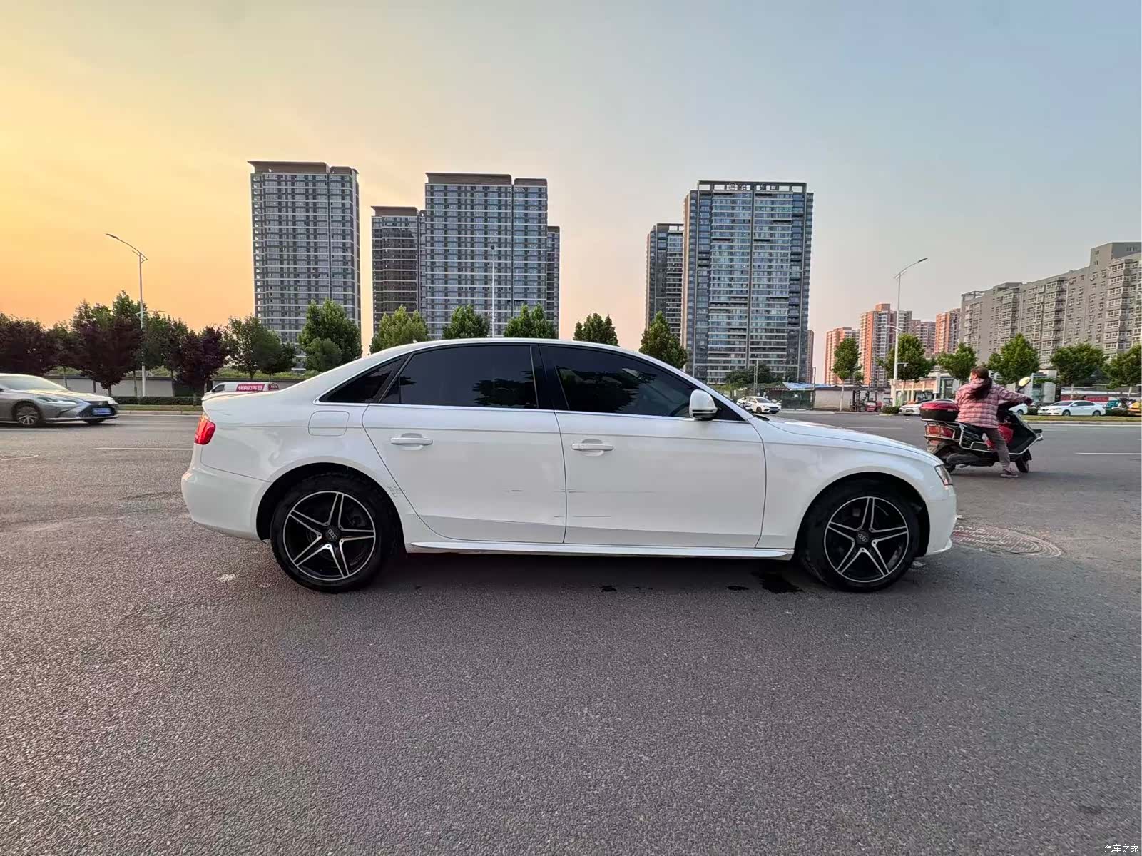 Audi A4L, 2012 8