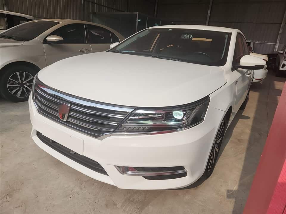 Roewe i6