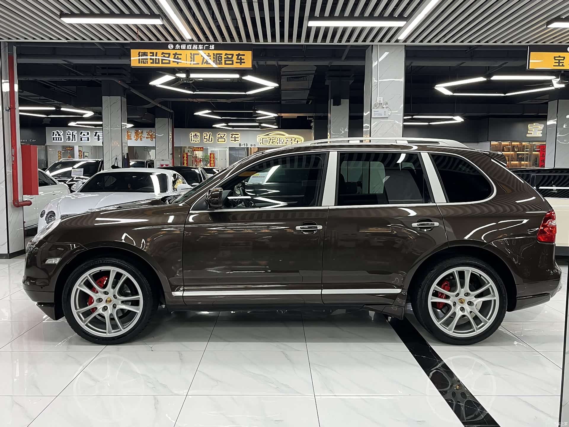Porsche Cayenne, 2009 9