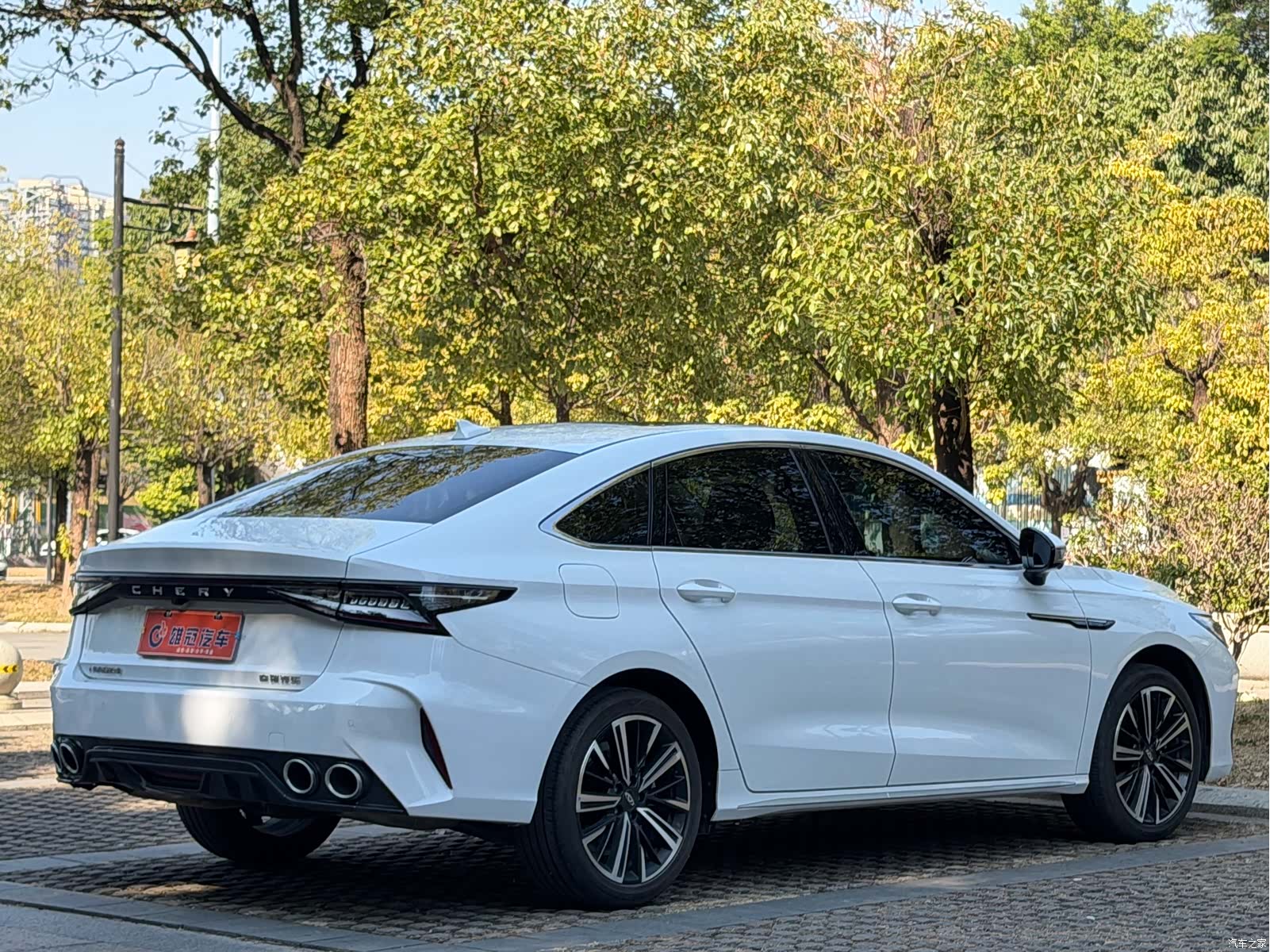 Chery Arrizo 8, 2025 8