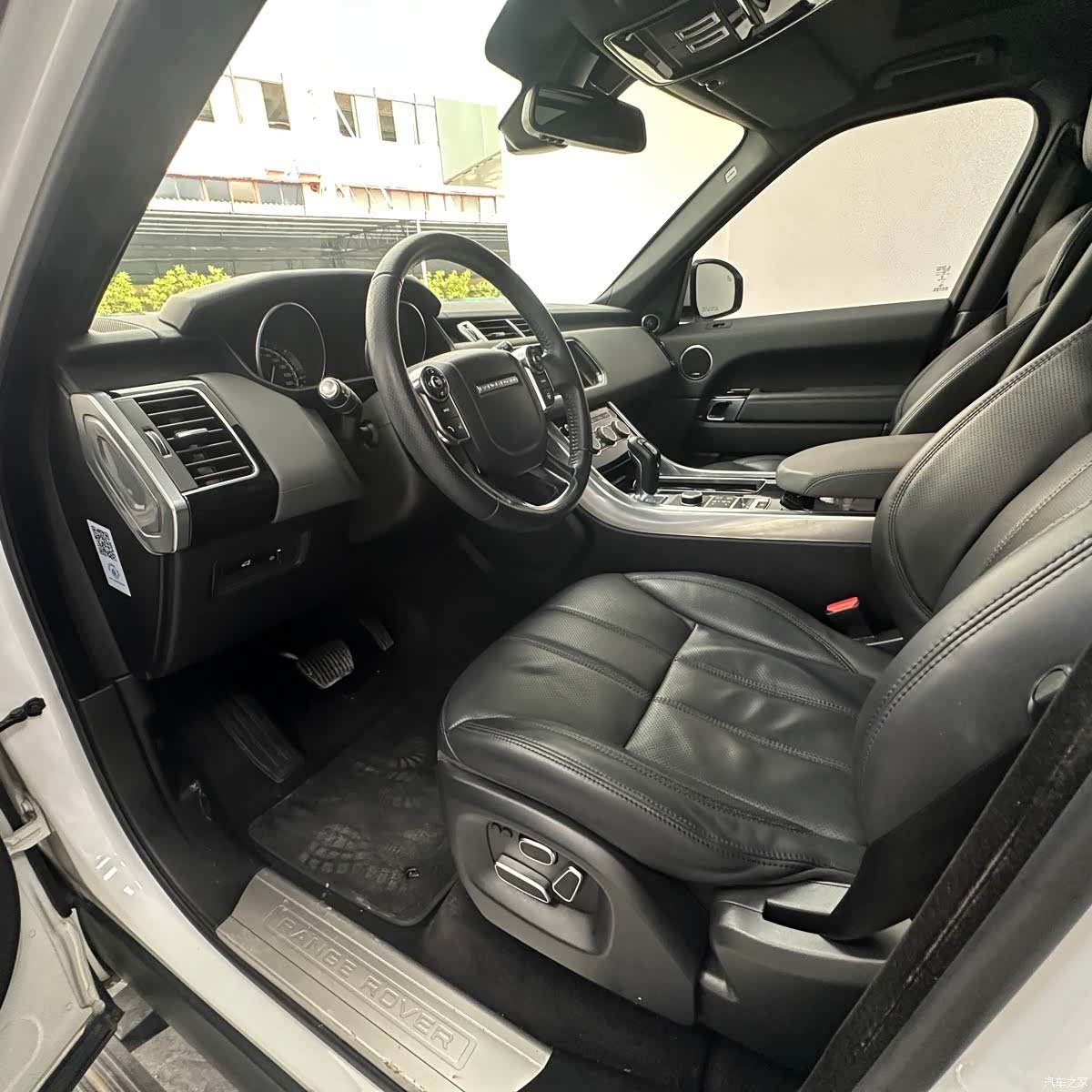 Land Rover Range Rover, 2015 12