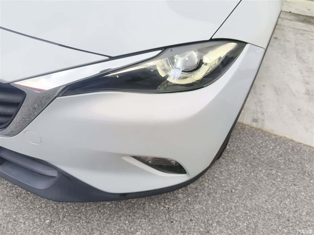 Mazda CX-4, 2019 24