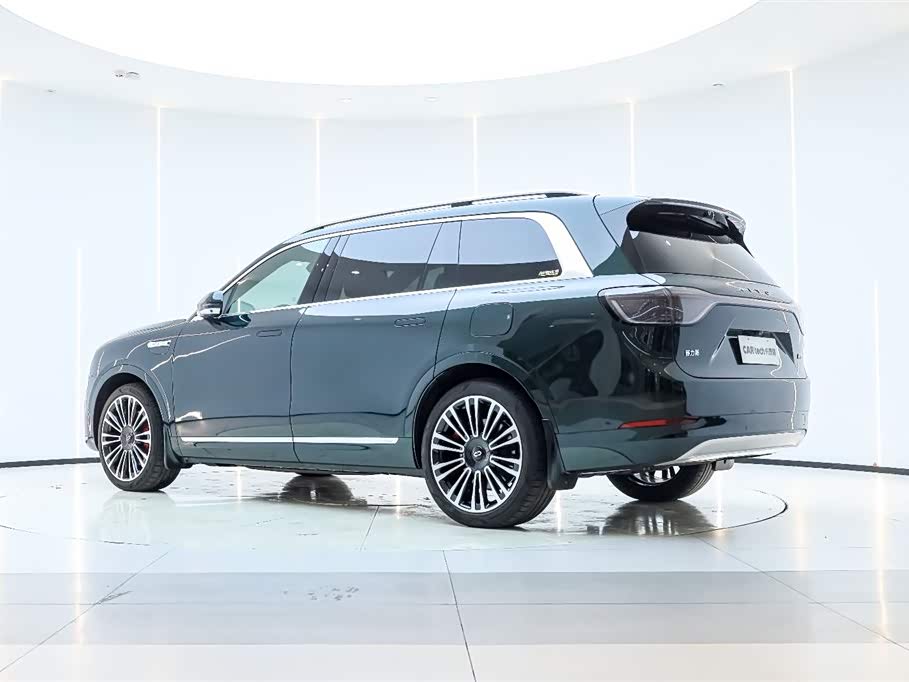 AITO Ask the world M9