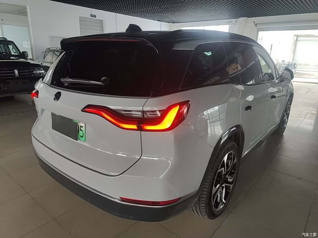 NIO ES8, 2020 7