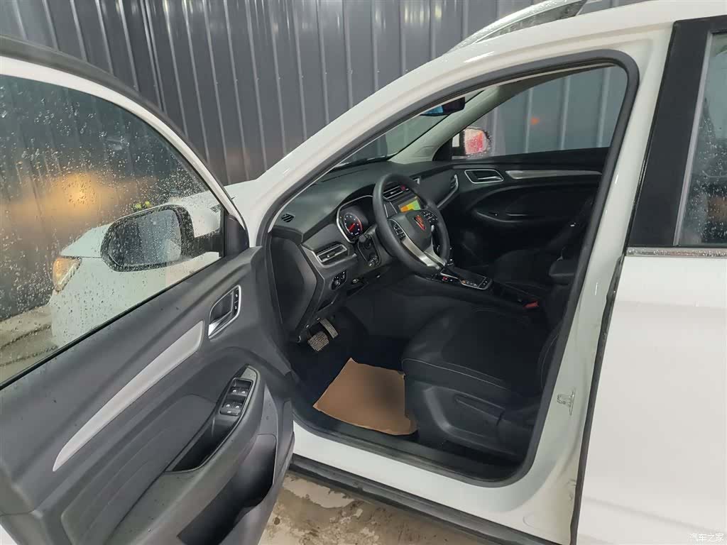 Roewe RX3, 2019 12