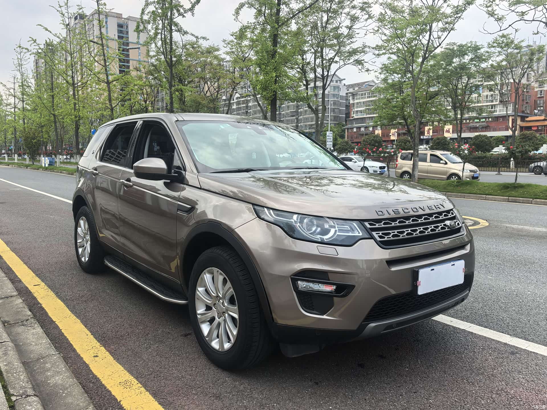 Land Rover Discovery, 2016 3