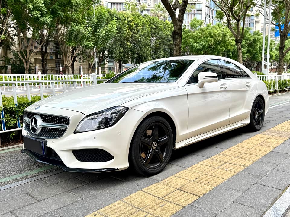 Mercedes-Benz CLS