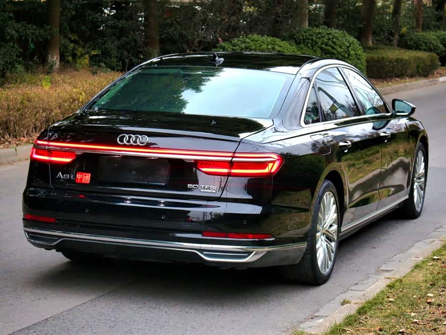 Audi A8