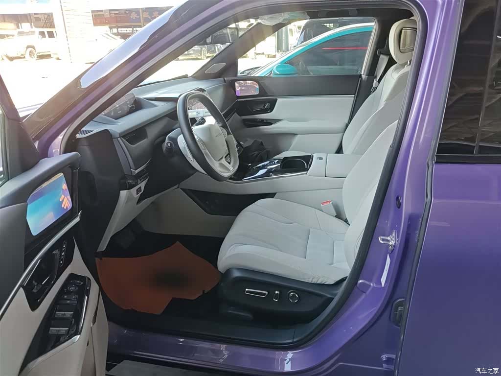 Honda P7, 2025 11