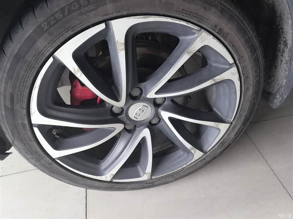 Geely Emgrand, 2017 25