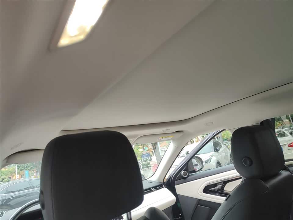 Land Rover Range Rover Aurora