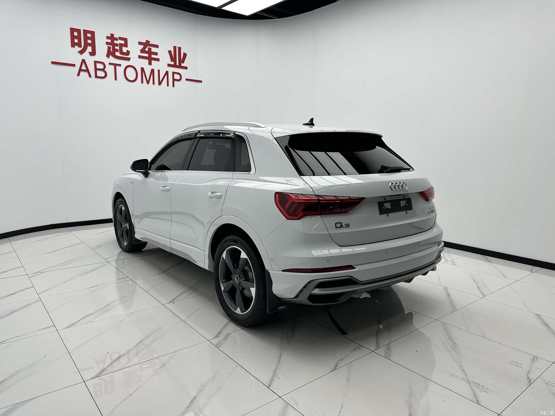 Audi Q3, 2023 8