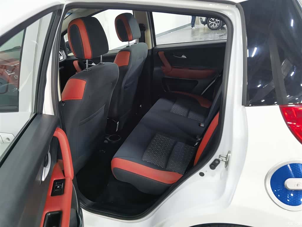 JAC iEV6E, 2018 15