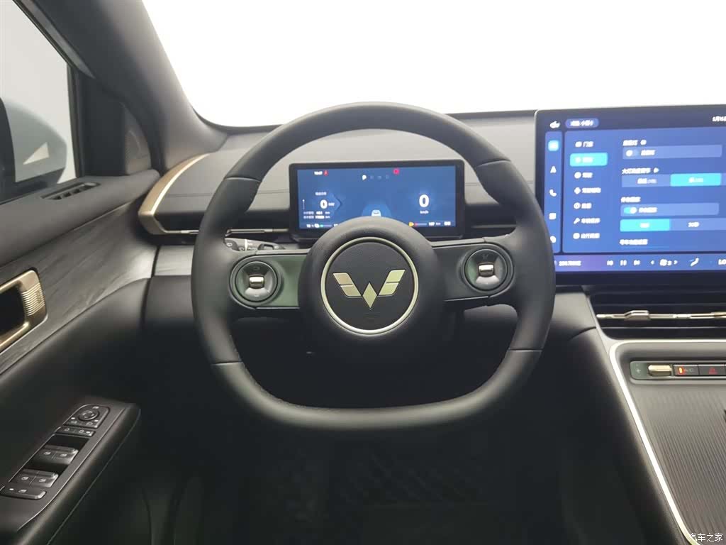 Wuling Starlight, 2024 11