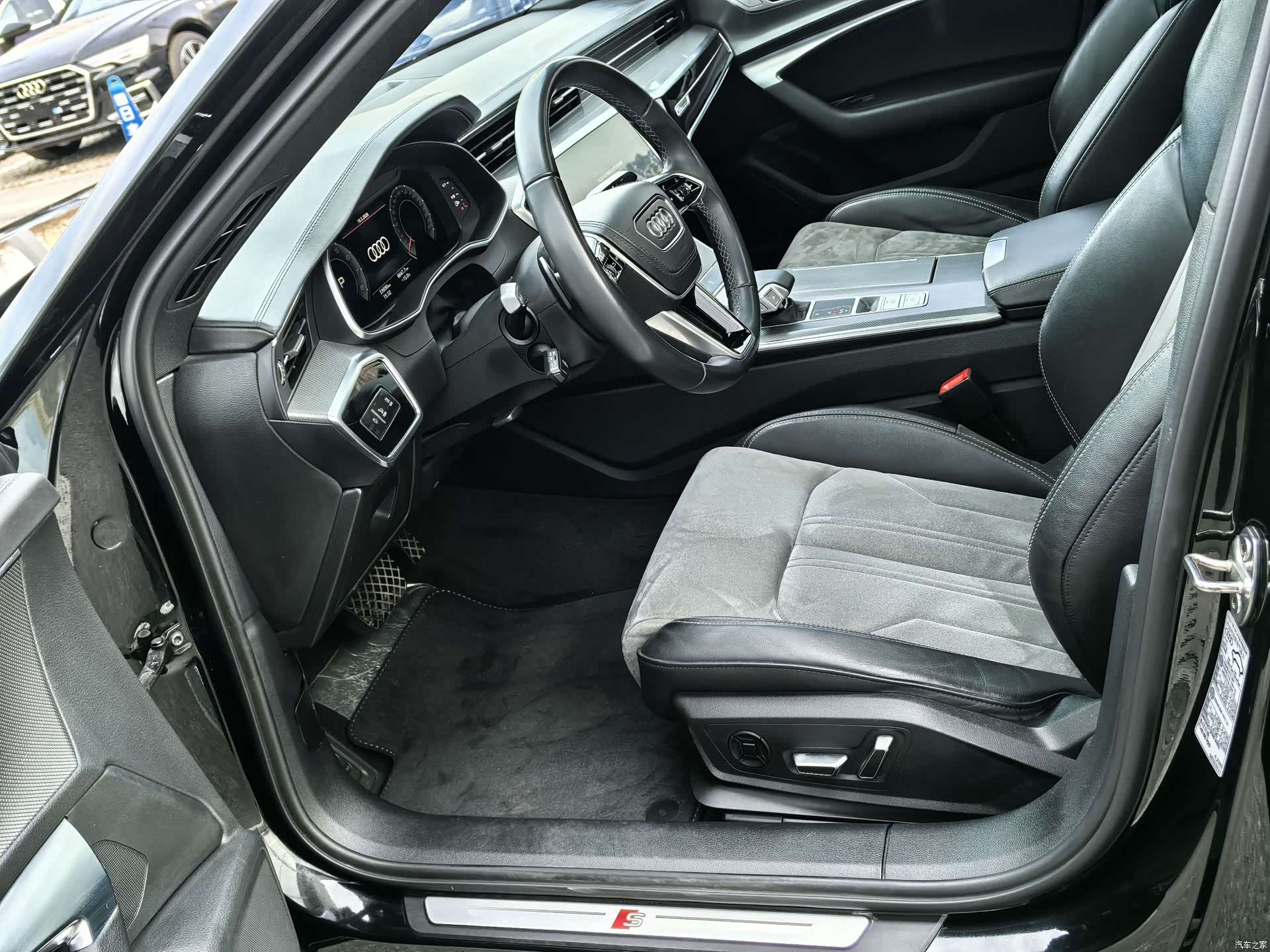 Audi A6L, 2025 11