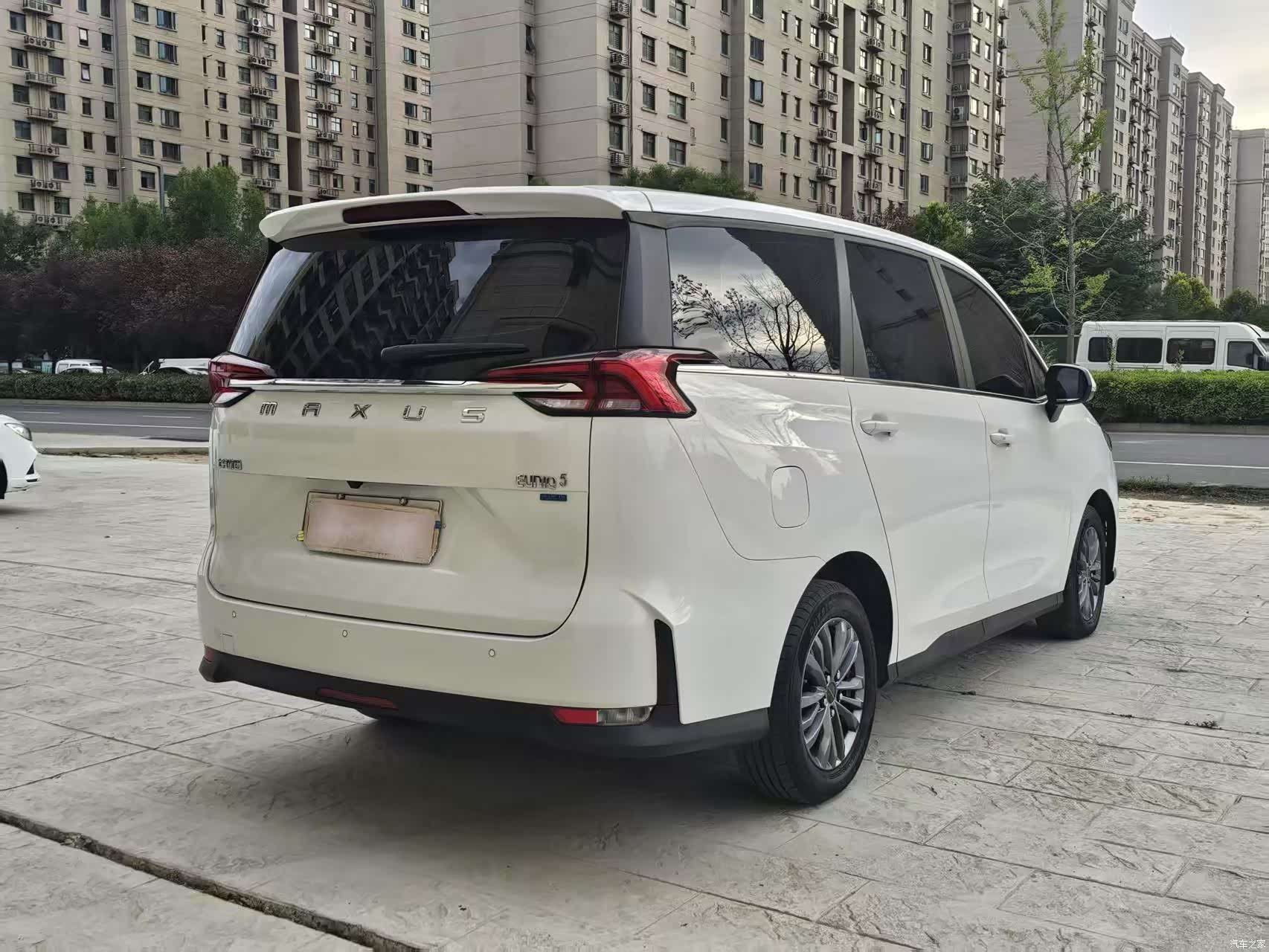 Maxus EUNIQ, 2022 9