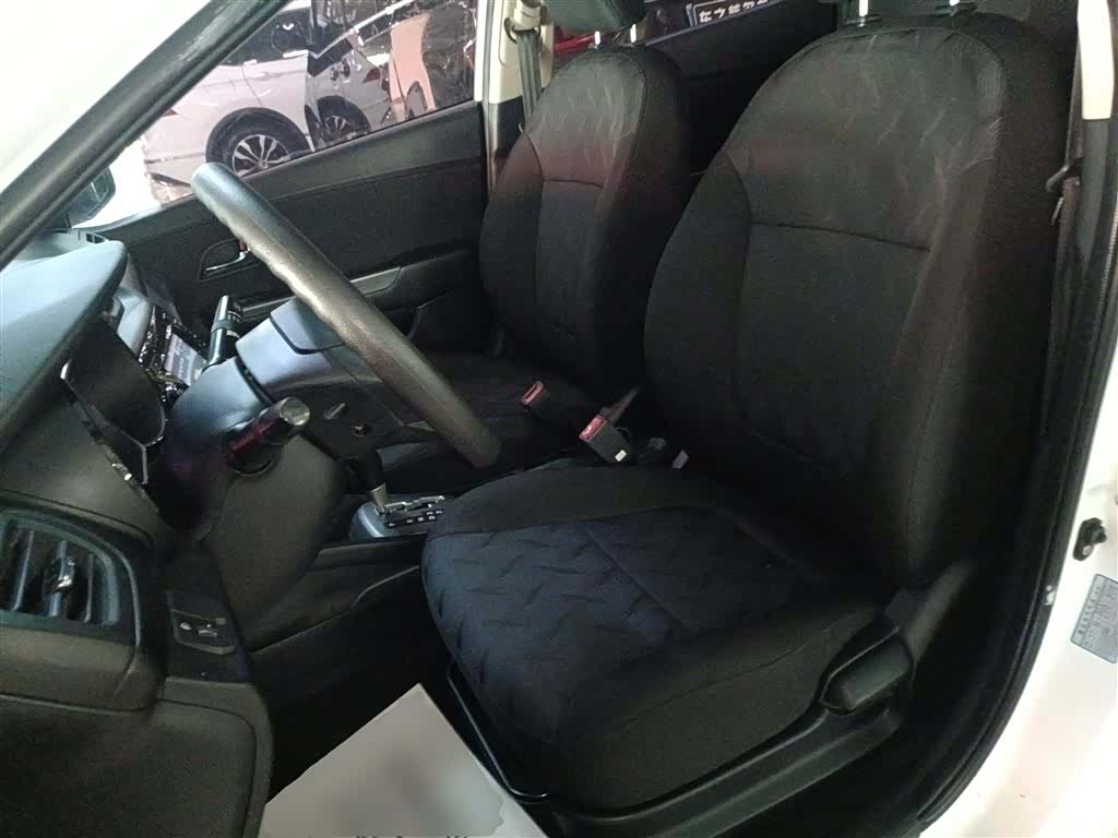 Kia K2, 2014 15