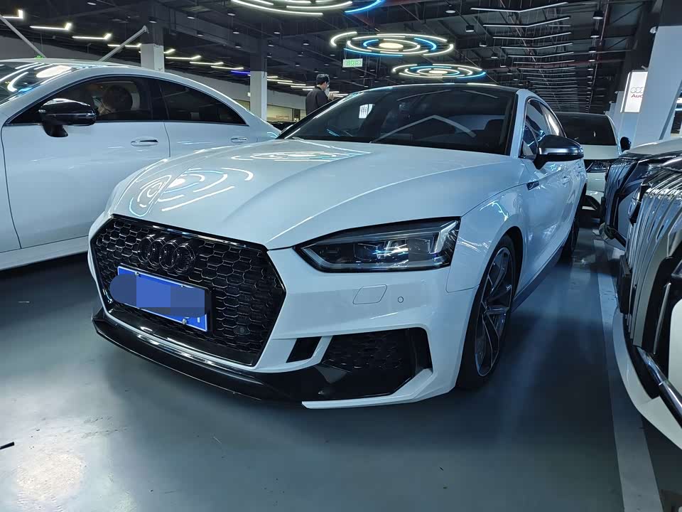 Audi S5
