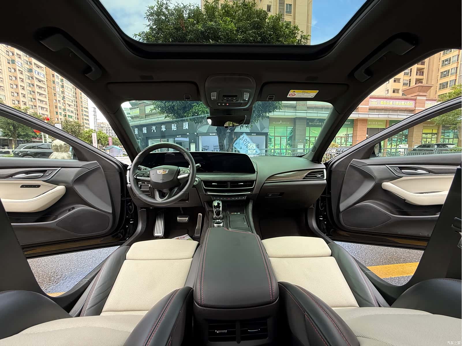 Cadillac CT5, 2024 28