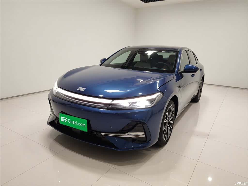 Geely A7, 2025 1