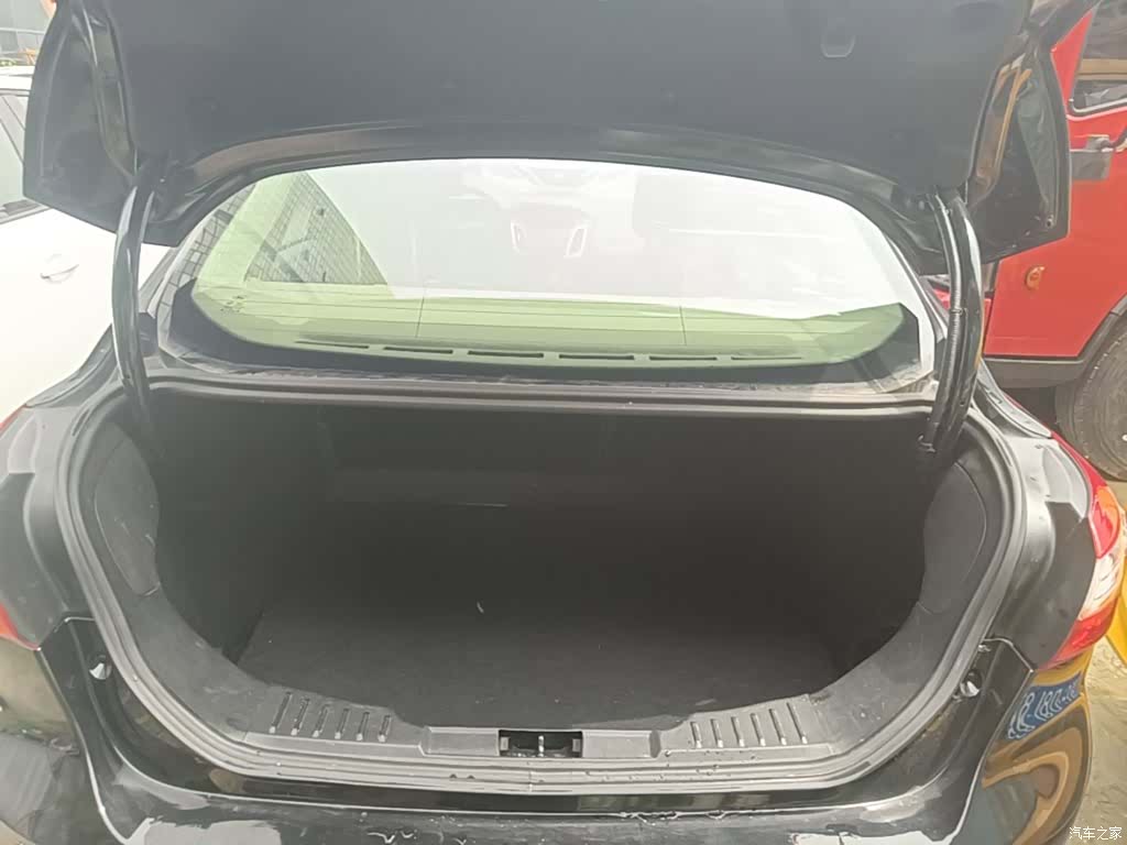 Ford Focus, 2014 19