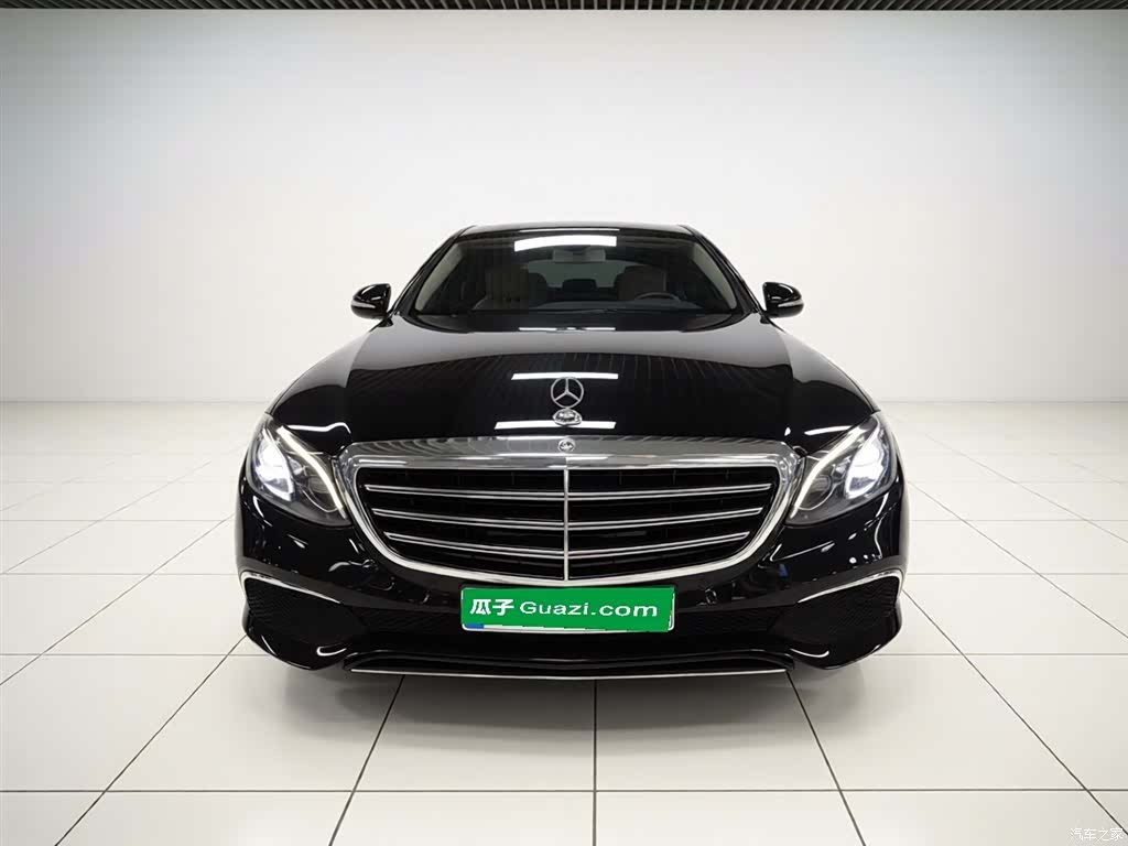 Mercedes-Benz E-Class, 2019 3