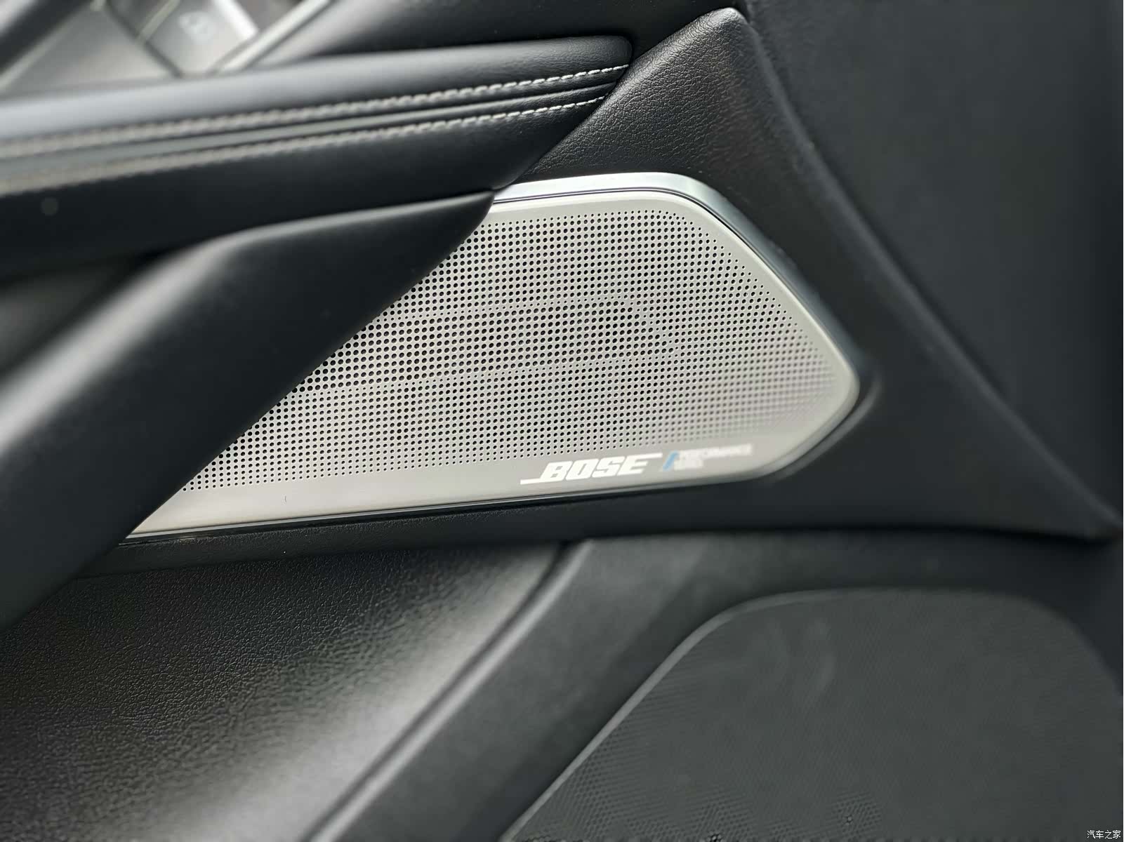 Infiniti Q60, 2018 20