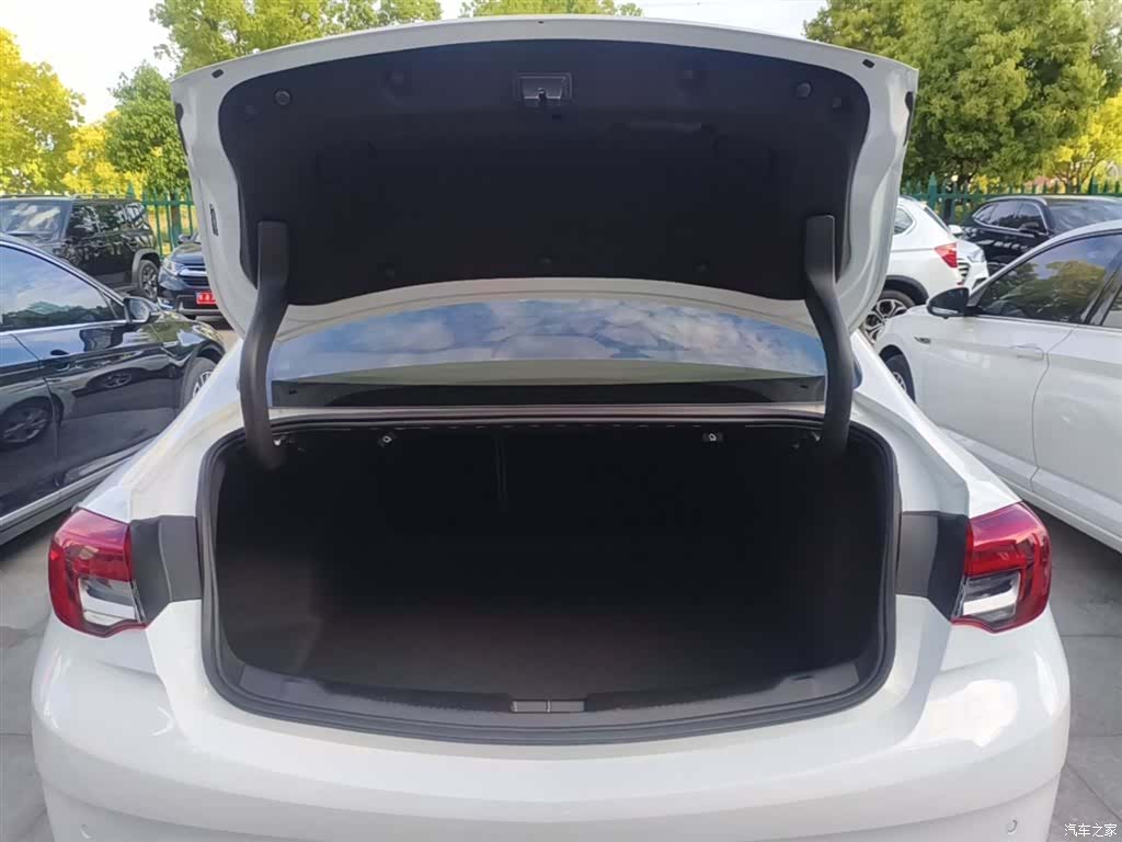 Buick Regal, 2021 19