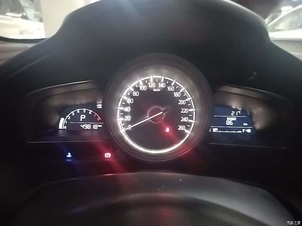 Mazda CX-4, 2019 12