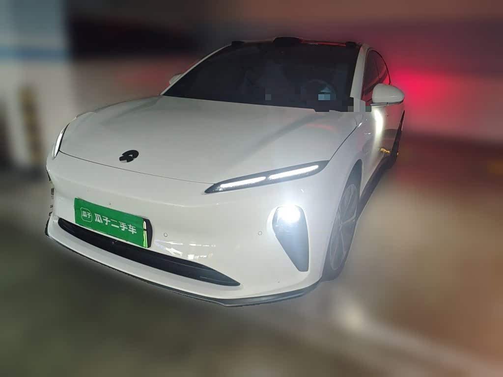 NIO ET5T