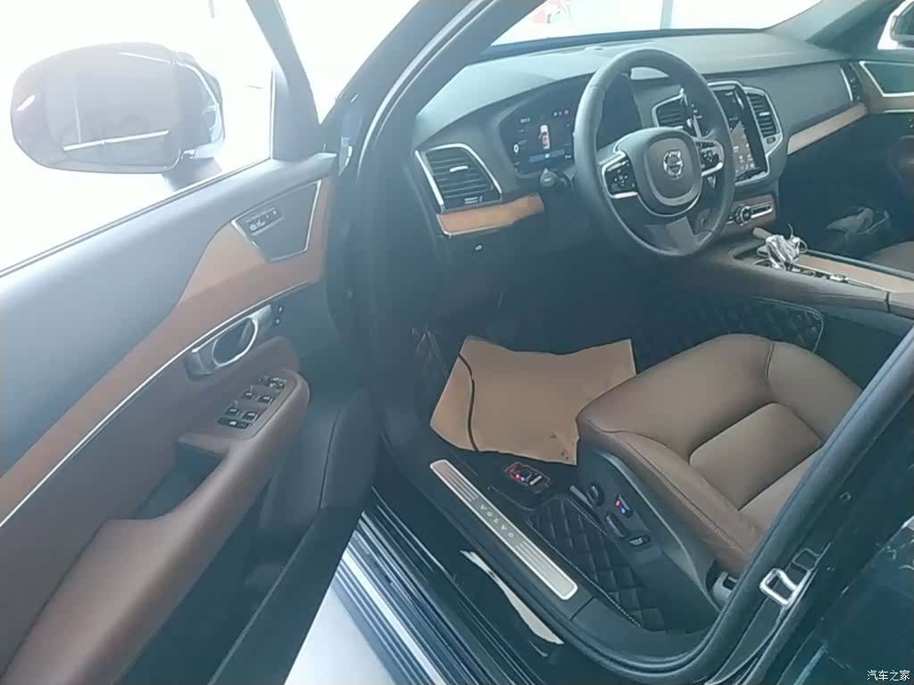 Volvo XC90, 2024 16