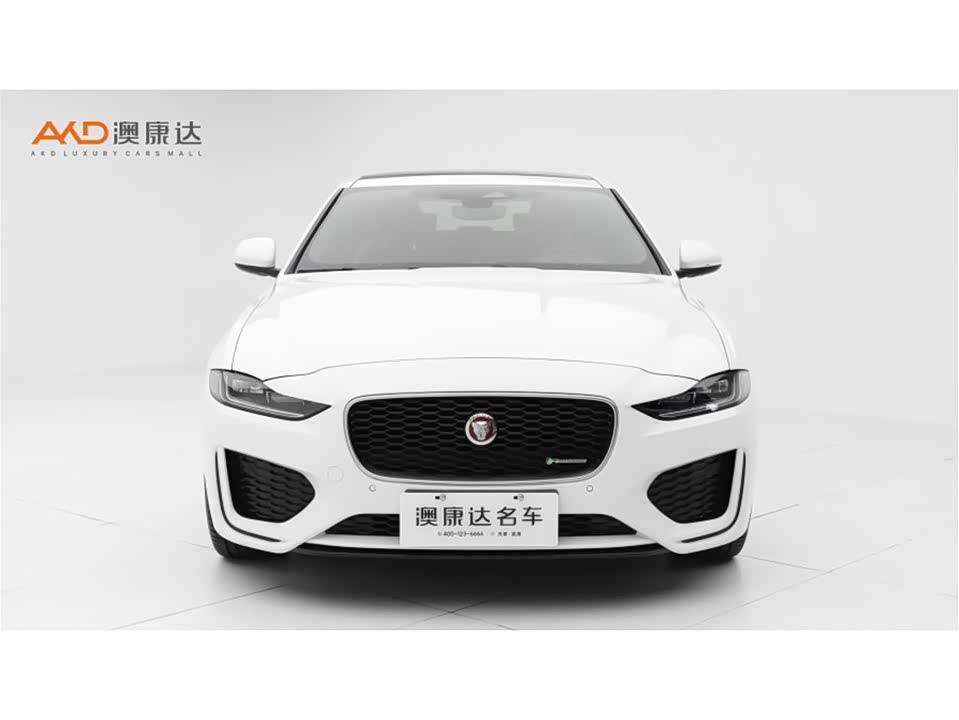 Jaguar XEL Jaguar XEL