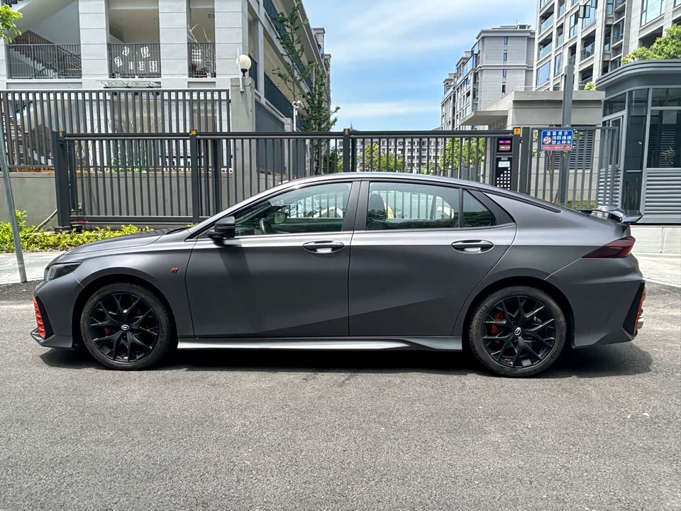 Trumpchi Shadow Leopard