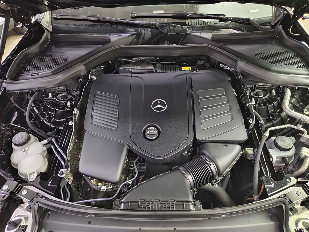 Mercedes-Benz GLC, 2024 16