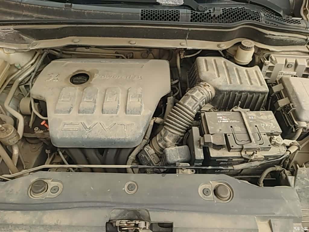 DongFeng AX7, 2015 20