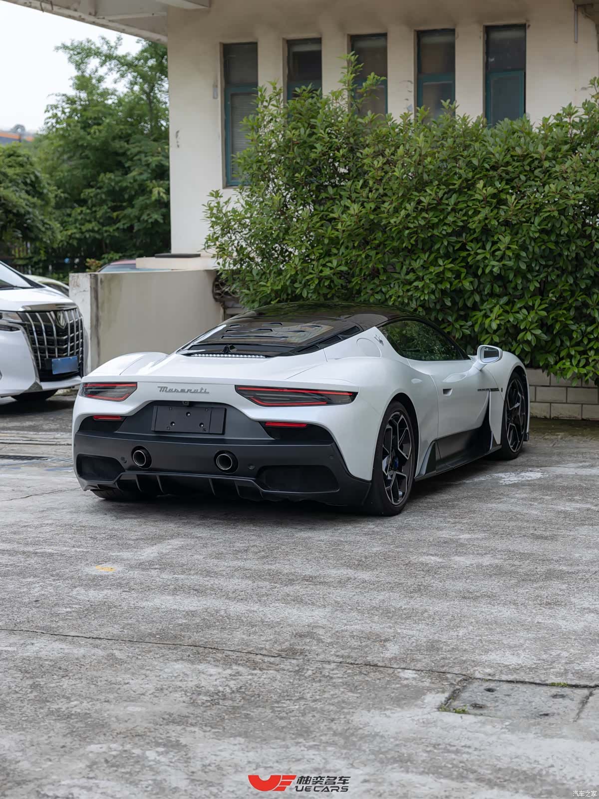 Maserati MC20, 2023 4