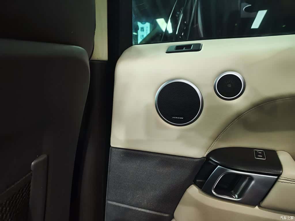 Land Rover Range Rover, 2015 14