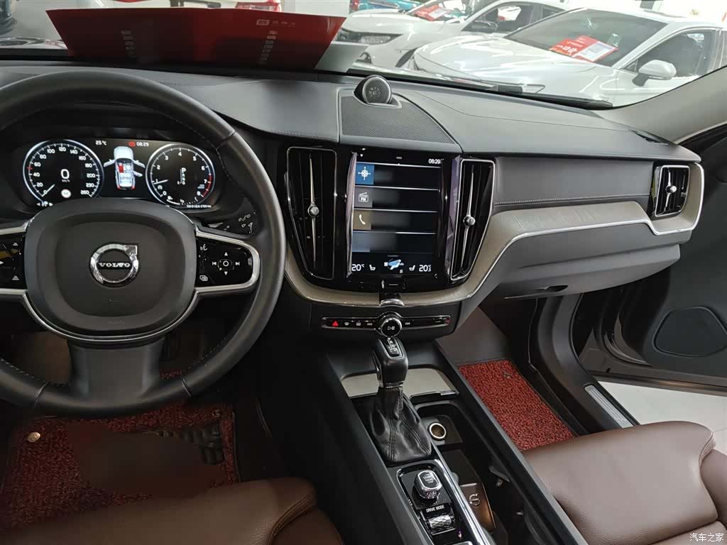 Volvo XC60, 2018 6